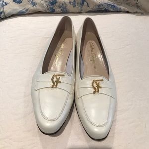 Authentic Ferragamo flats